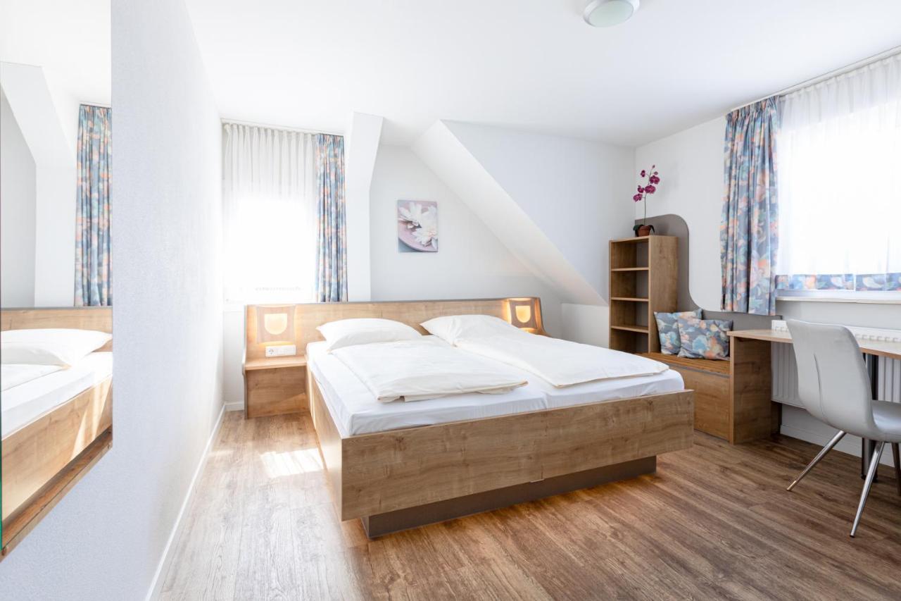 Hotel Eydt Kirchheim Кирххайм Экстерьер фото