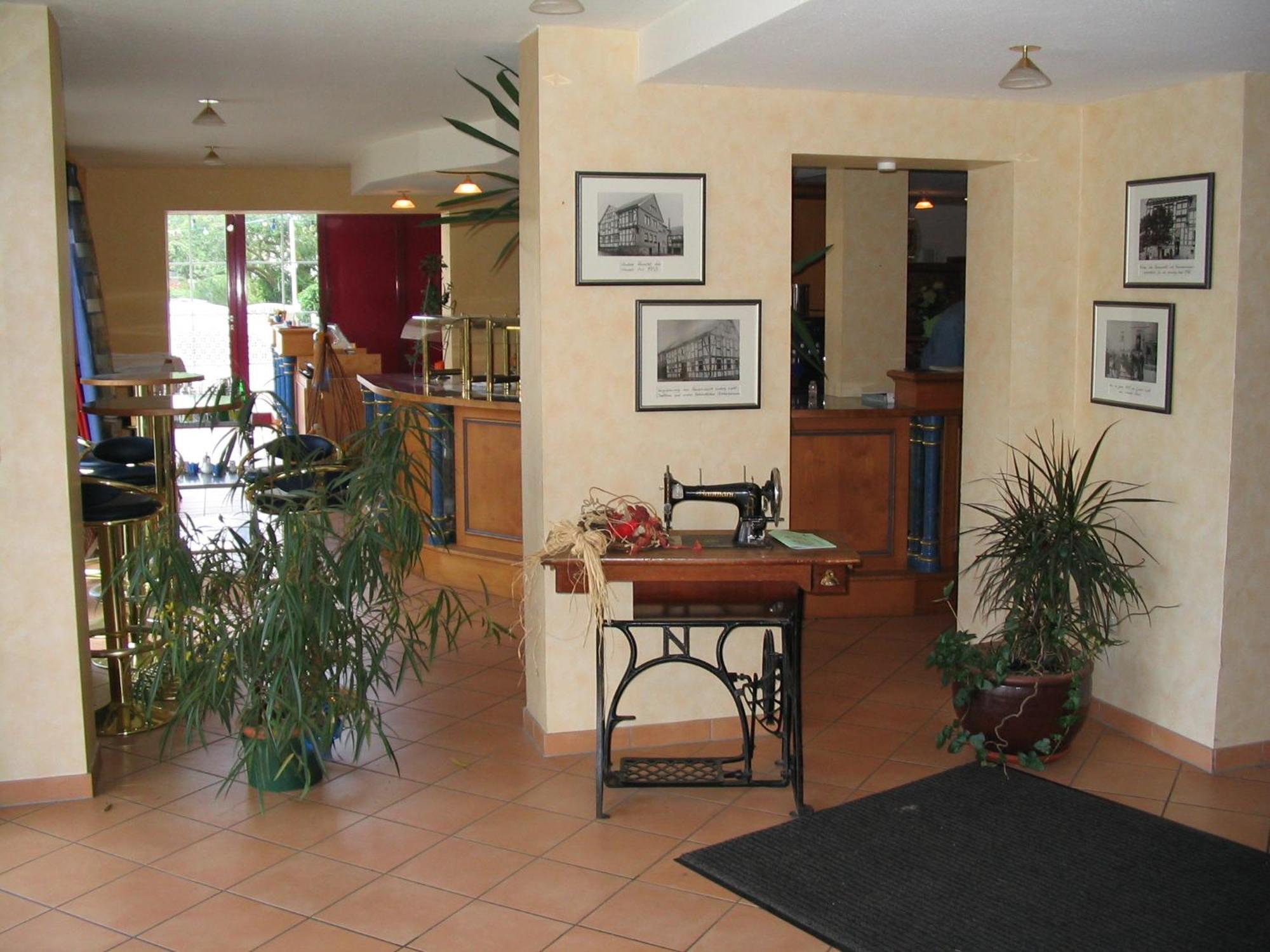 Hotel Eydt Kirchheim Кирххайм Экстерьер фото